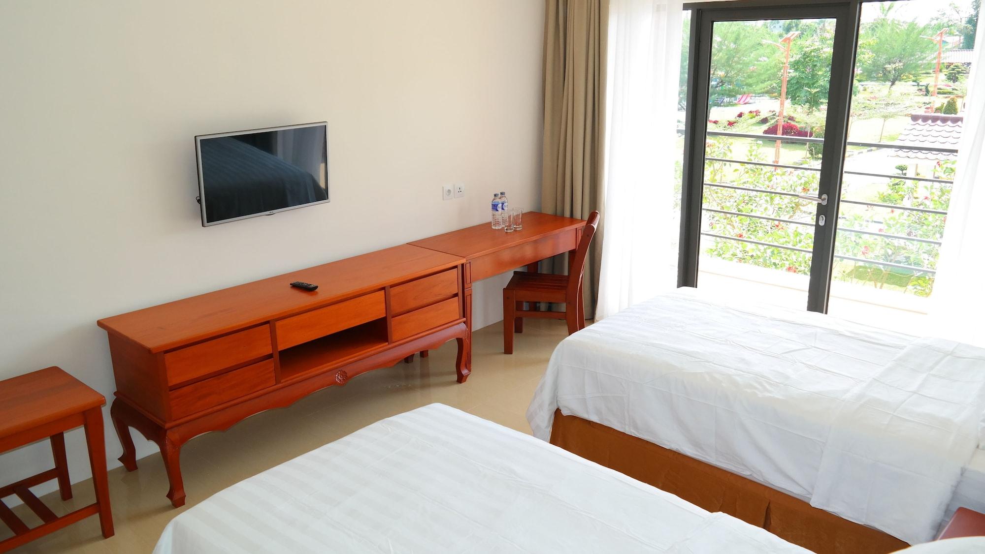 Thong'S Inn Hotel Kualanamu Medan Buitenkant foto