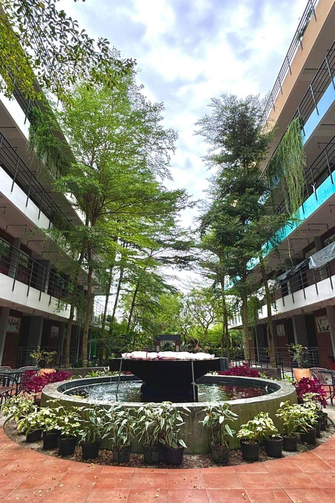 Thong'S Inn Hotel Kualanamu Medan Buitenkant foto