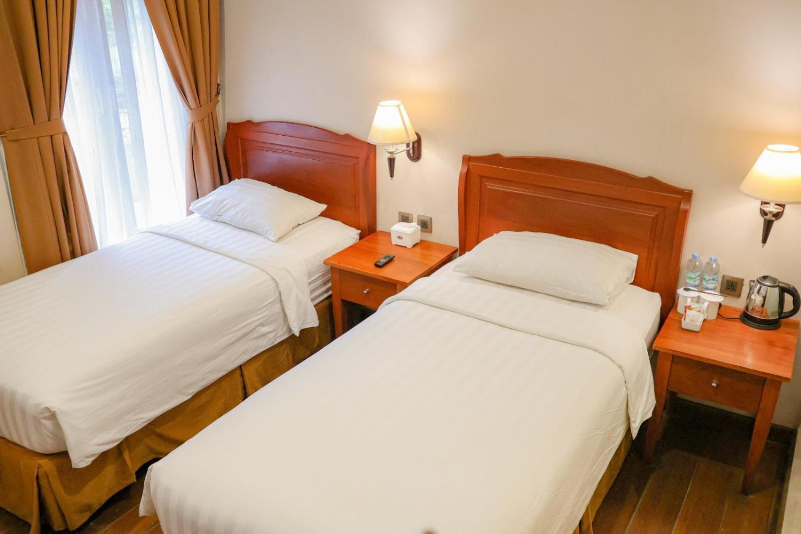 Thong'S Inn Hotel Kualanamu Medan Buitenkant foto